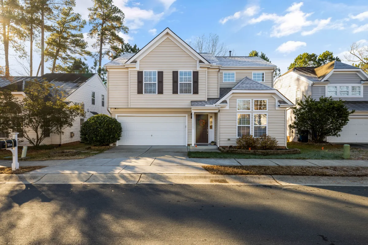 Living in Covington GA with historic downtown charm and local lifestyle